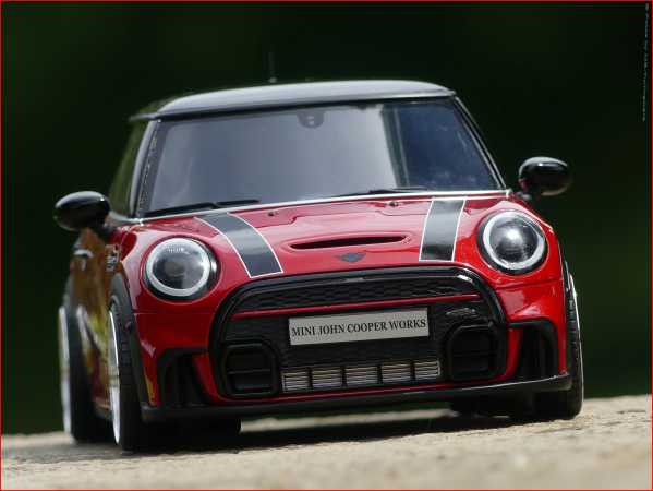 1:18 Mini Cooper S JWC WORKS Package 2021 - Red Edition inkl. OVP